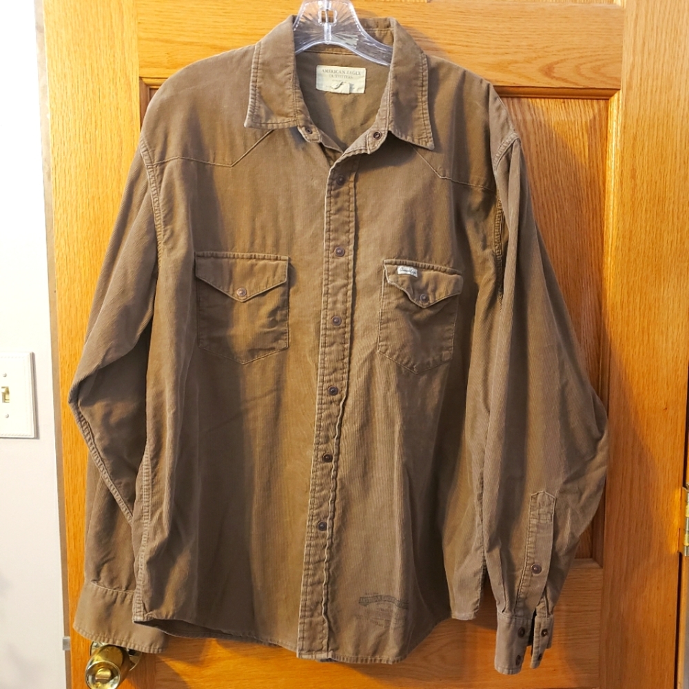 American Eagle Corduroy button up